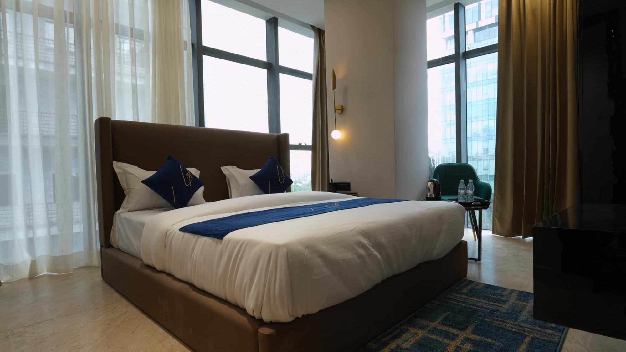 Aquila Grand Suites - Noida Sector 136 Exterior photo